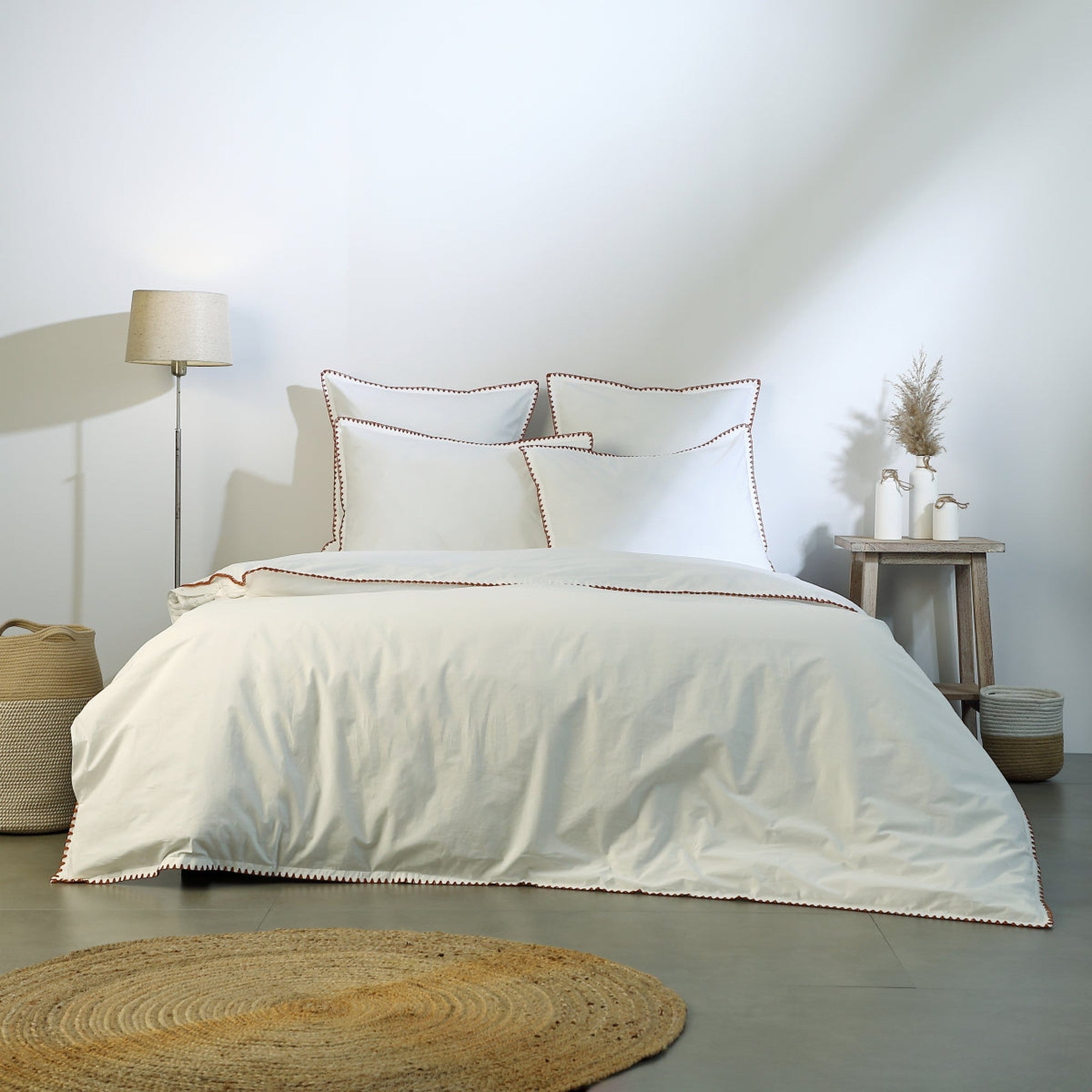 Zoé - Bedding Set + Pillowcases - Cotton Percale - White/Caramel
