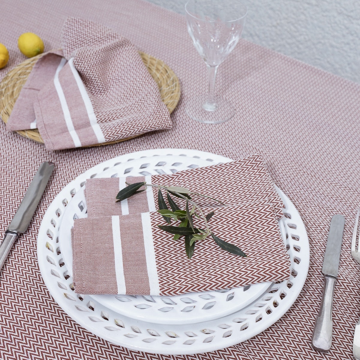 Sienna - Nappe + 8 Serviettes - Rouge Tomette