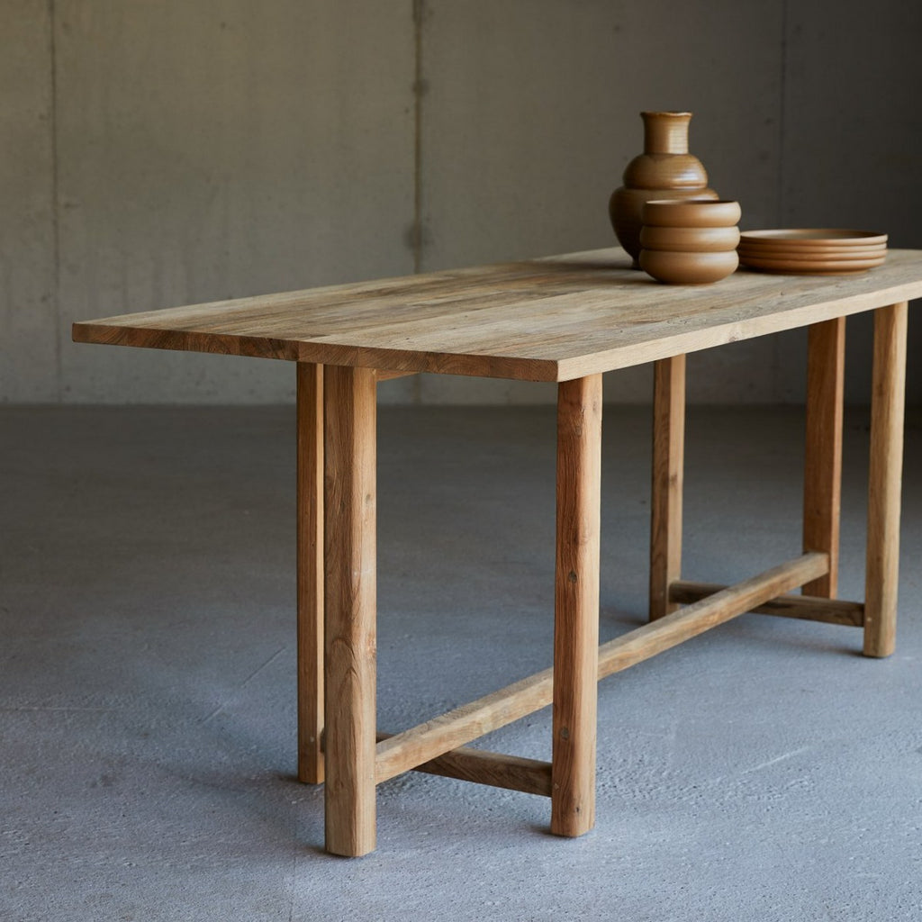 Antonia - Table 6-8 Guests - Teak - Natural
