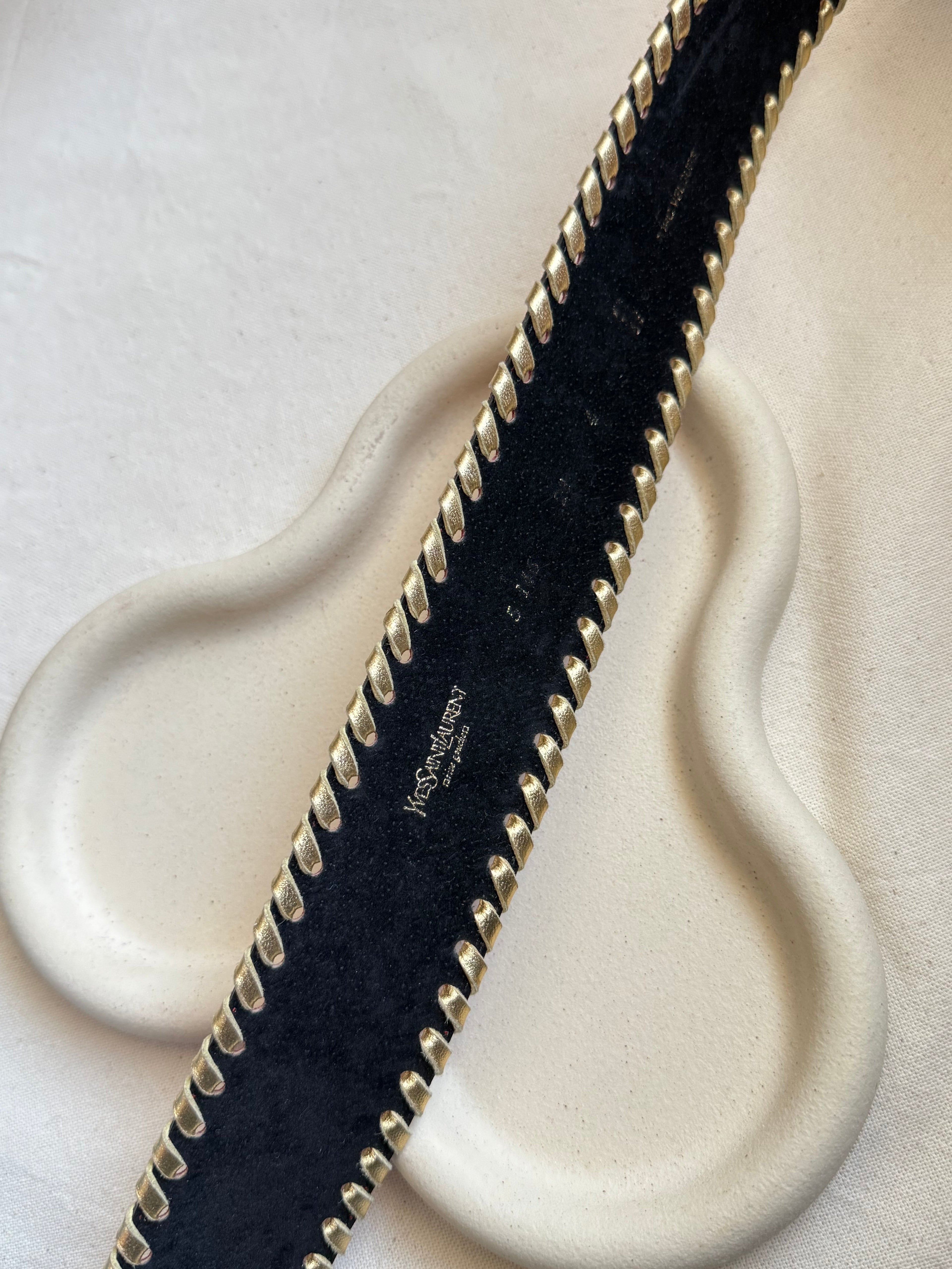Ceinture Yves Saint Laurent Vintage - Daim Framboise Et Cuir Doré