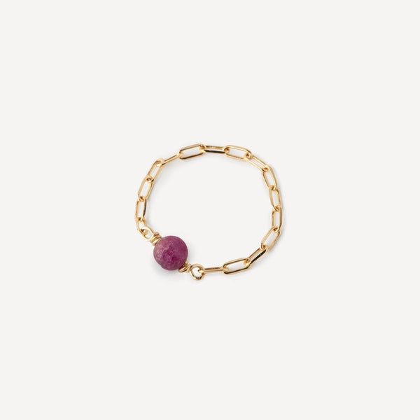 Anillo de cadena de rubí