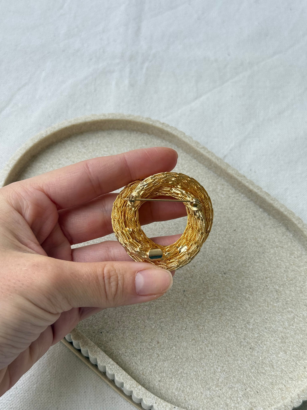 Vintage Brooch - Textured Crown