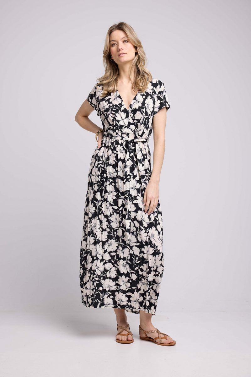 Long Short Sleeve Dress - Black