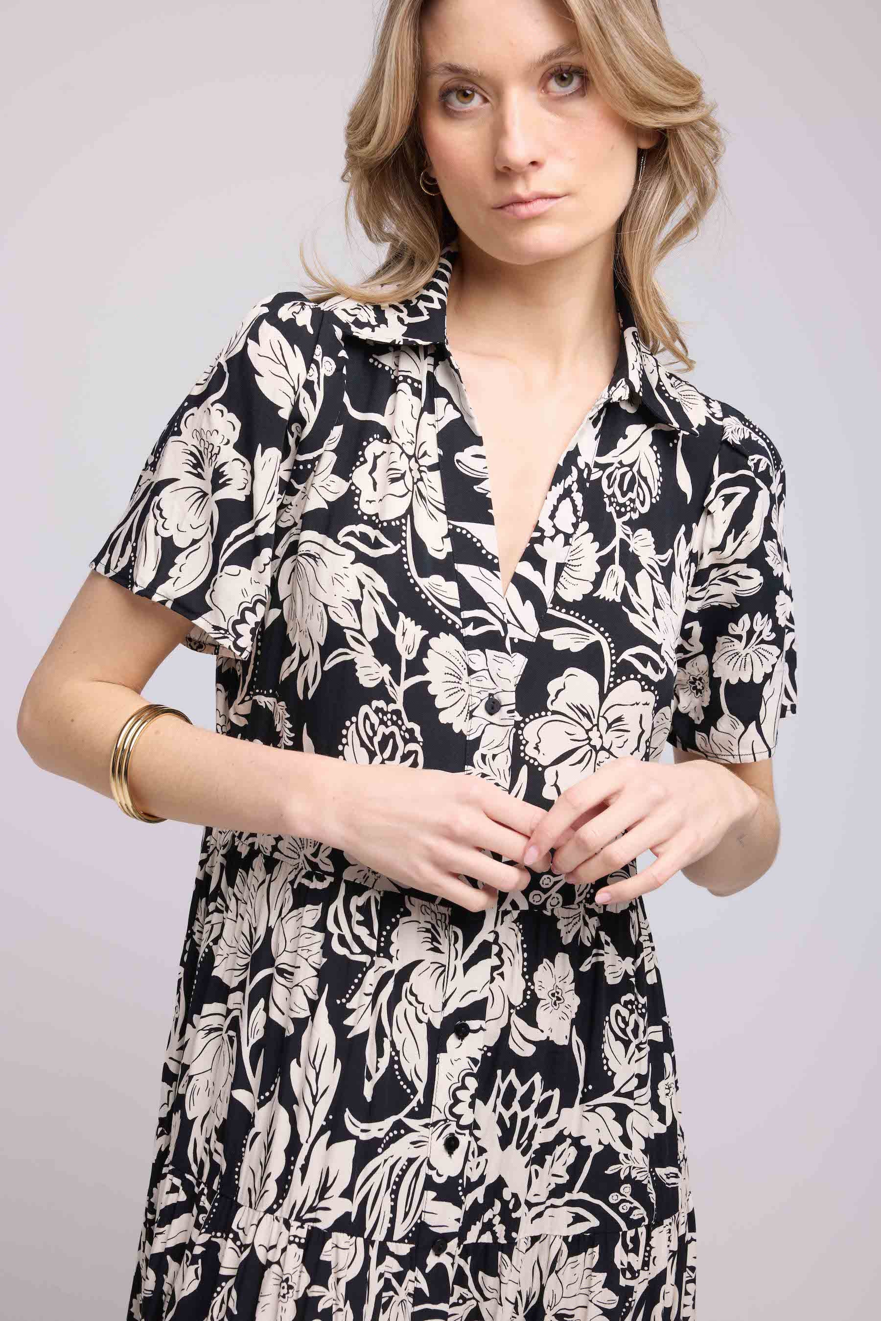 Long Short Sleeve Dress - Black