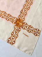 Pañuelo Chanel - Modelo Rosa Claro Y Blanco