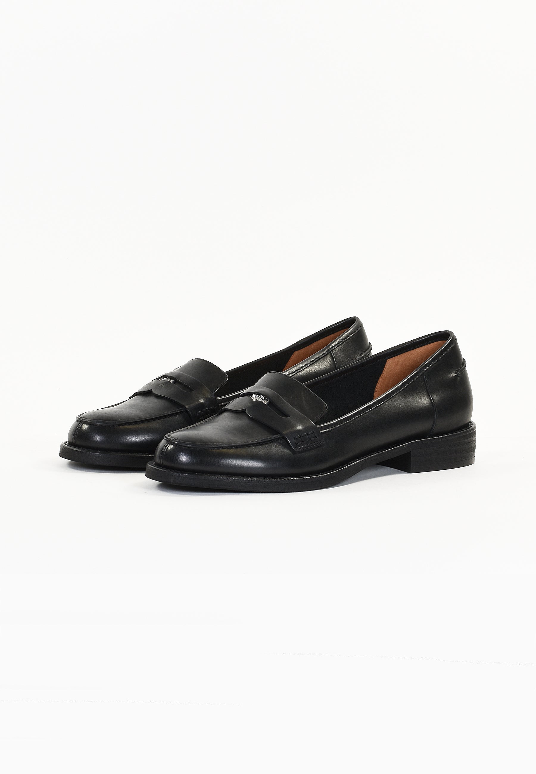 Ovana Loafers - Black