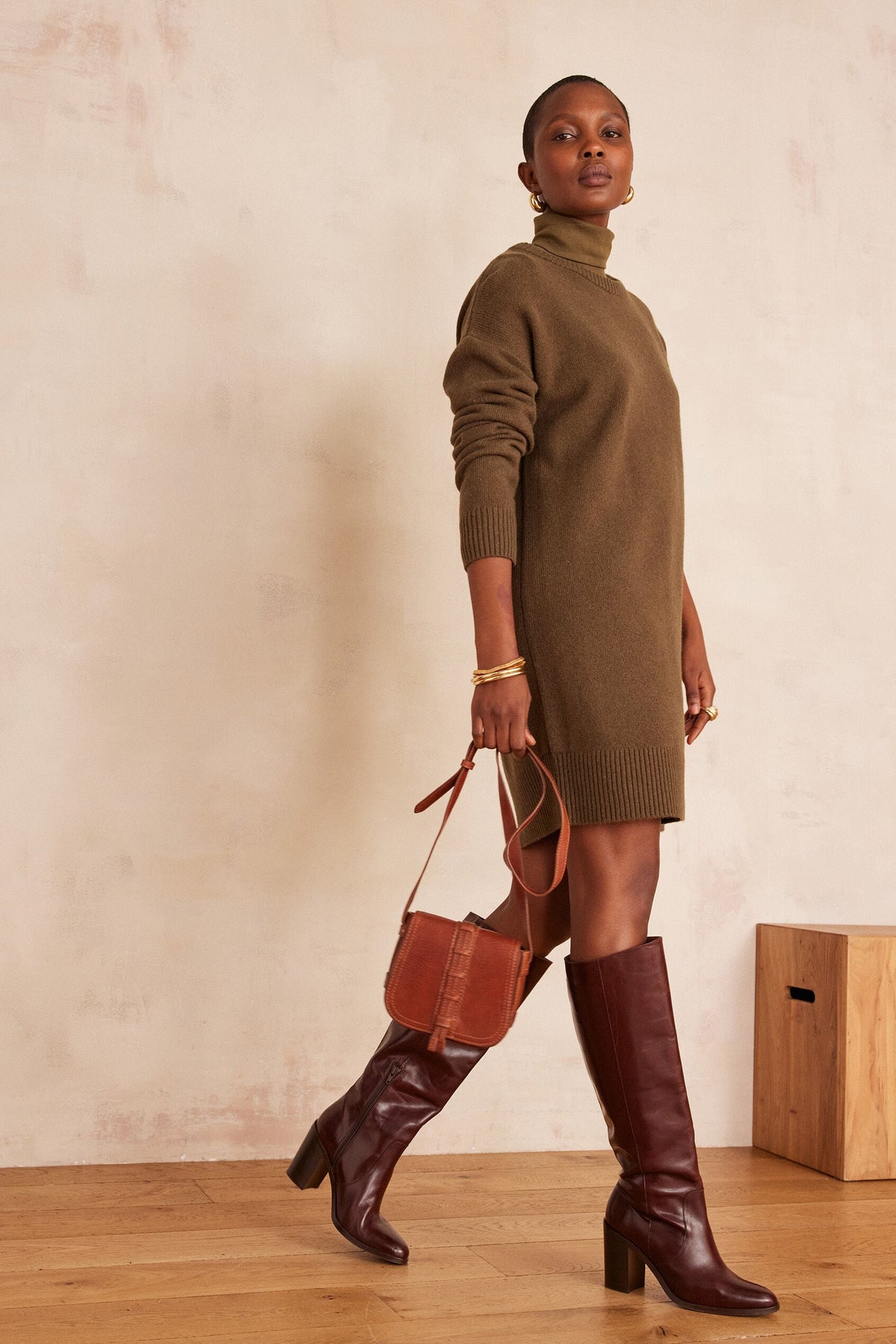 Dzianinowa sukienka Lina – Khaki