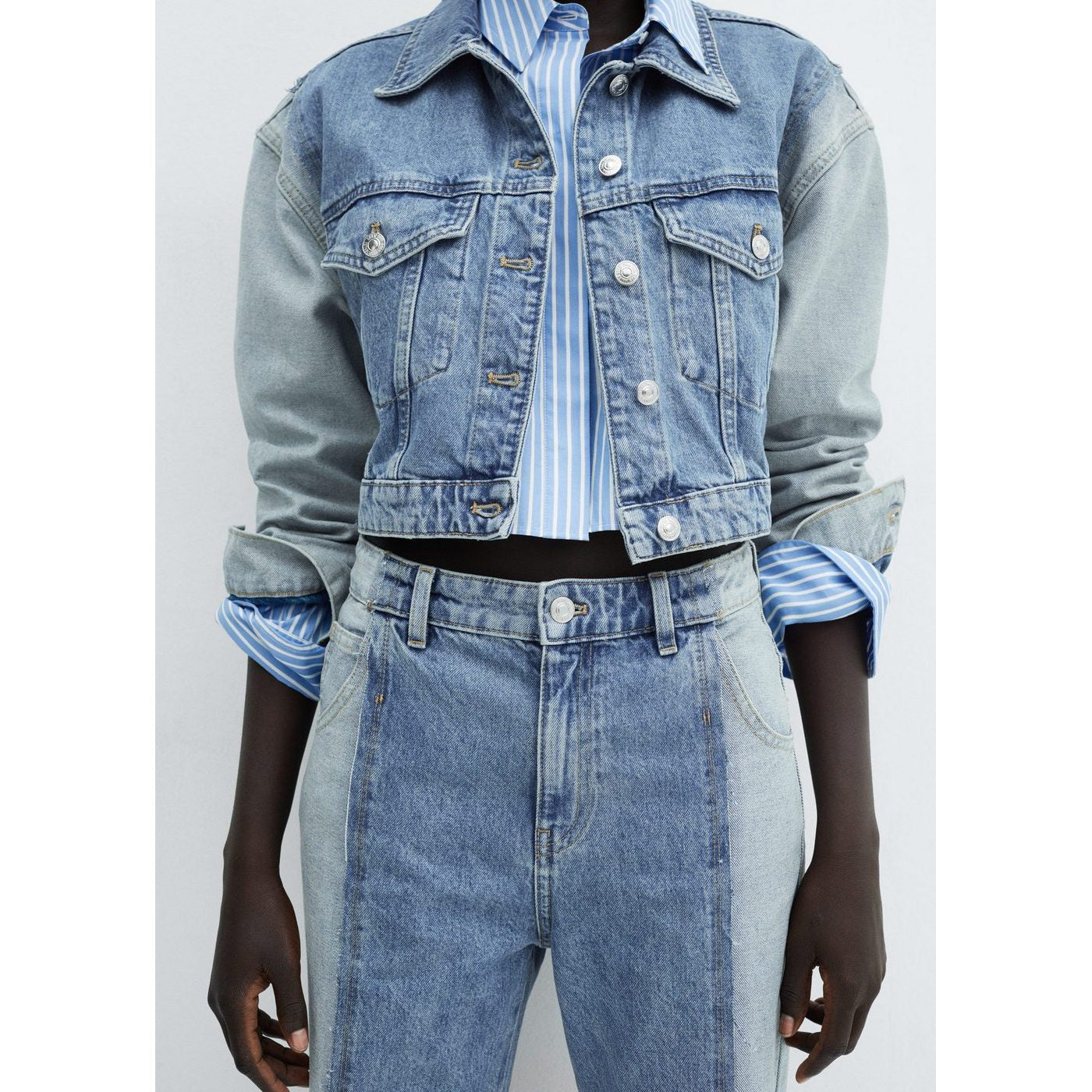 Straight Cut Two-Tone Jeans - Medium Blue