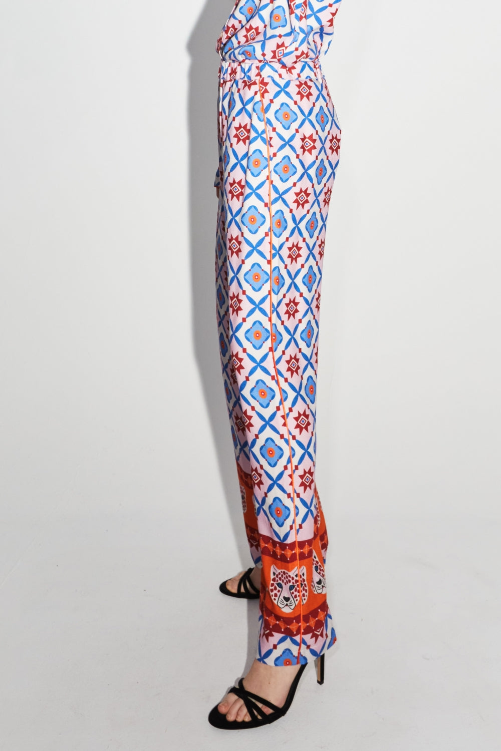 The Tracy Léo Géo Blue Pants