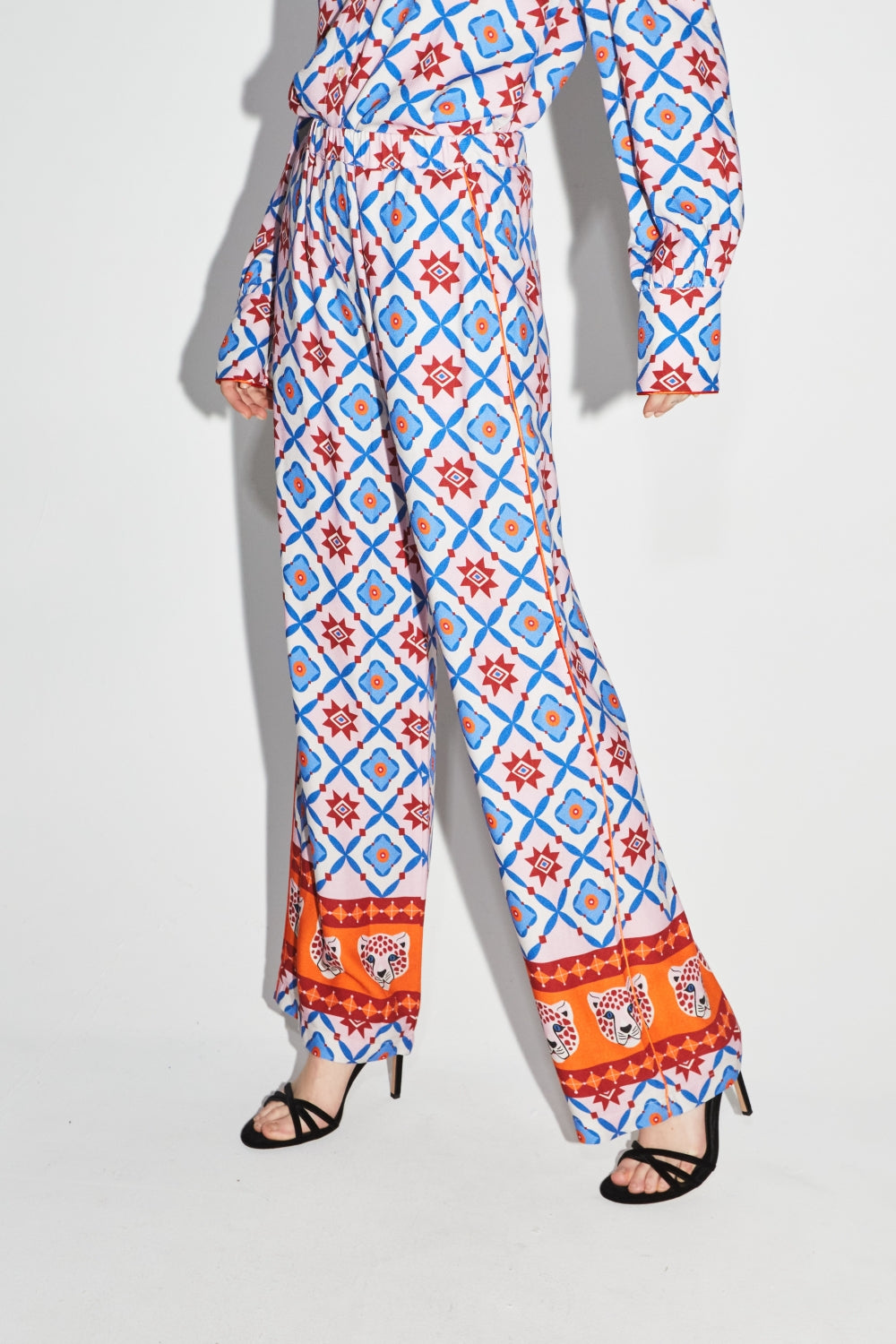 The Tracy Léo Géo Blue Pants