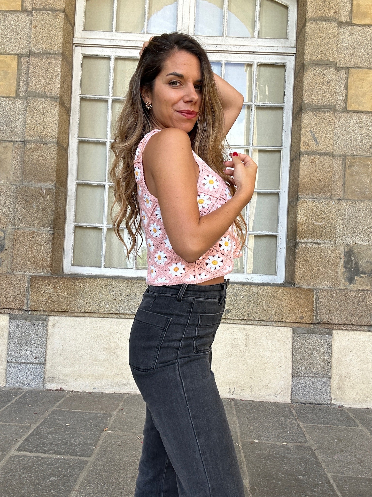 Top de crochet de margarita rosa