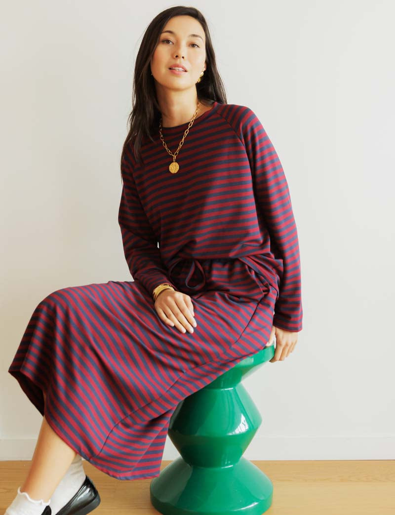 Yago Navy & Bordeaux Skirt