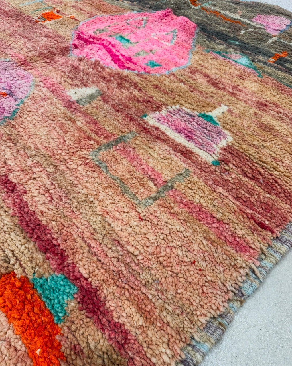 Marokkansk berbertæppe Boujaad 2,57 x 1,65 m