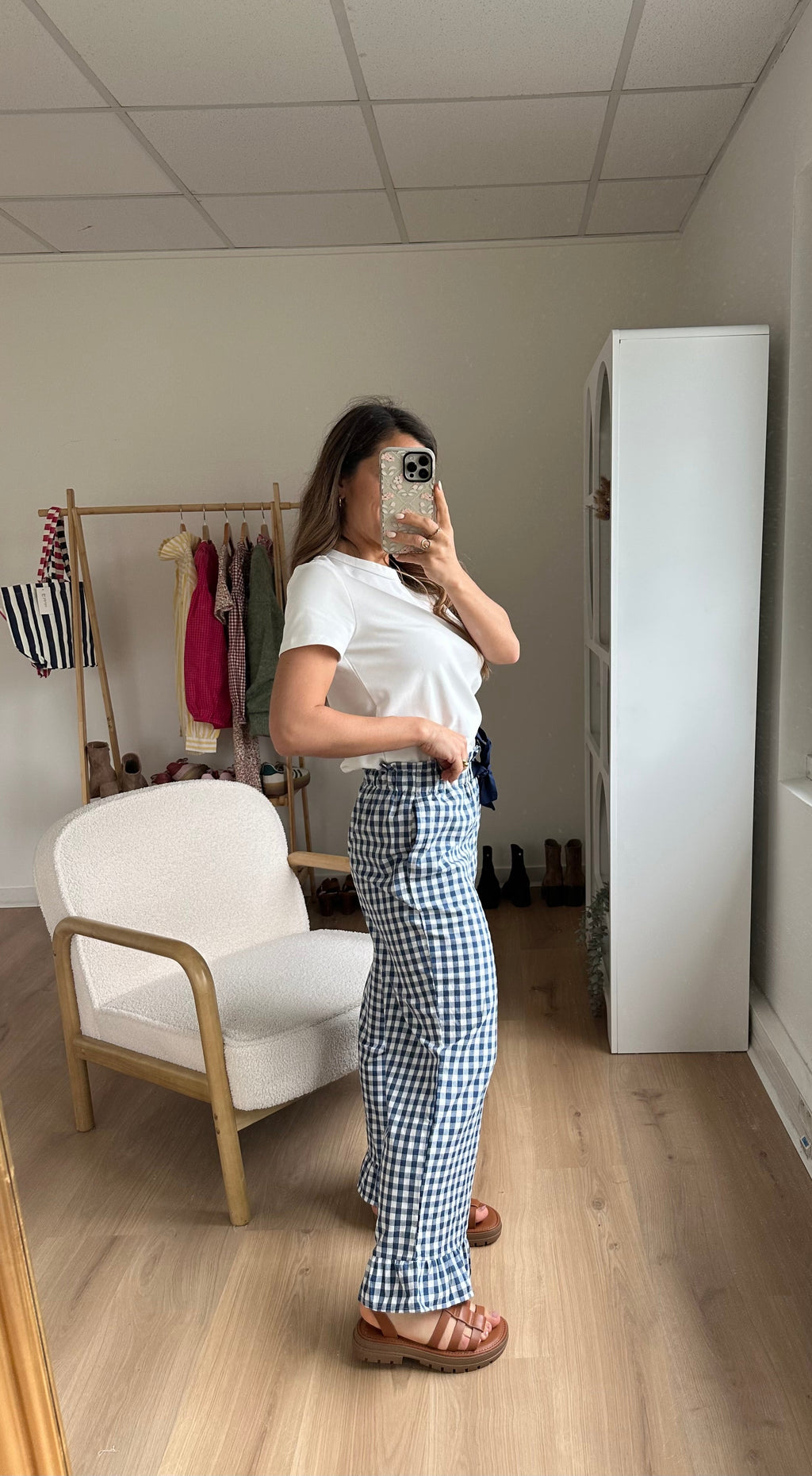 Julia Fluid Gingham Trousers With Ruffles Navy Blue