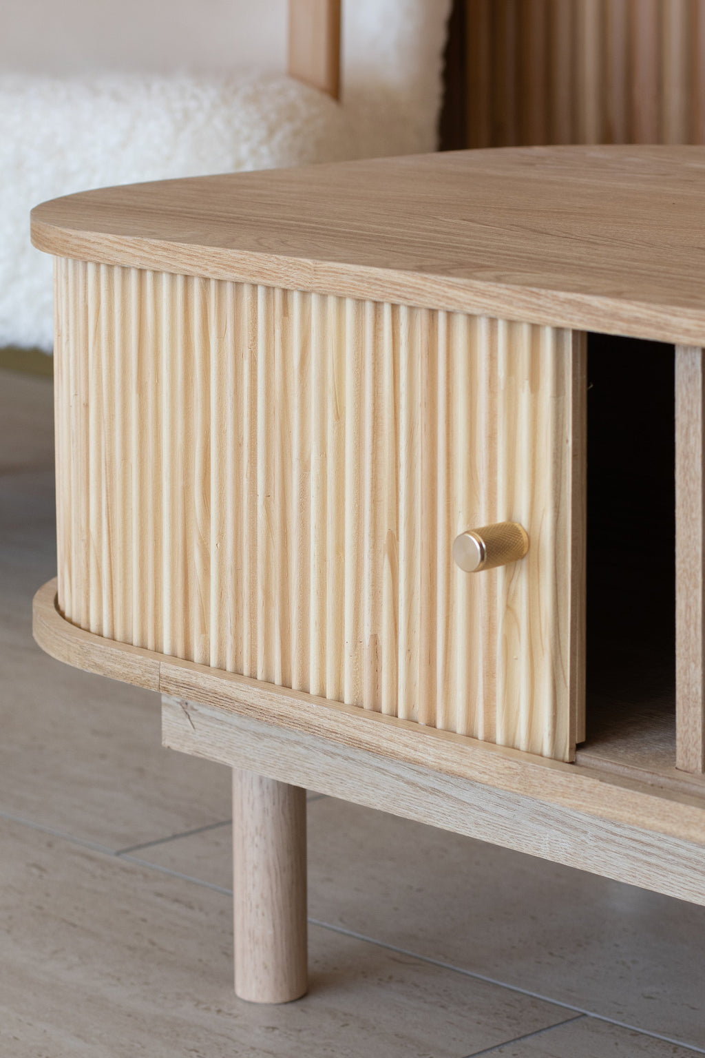 Hector - Coffee Table - Pine Wood - Natural