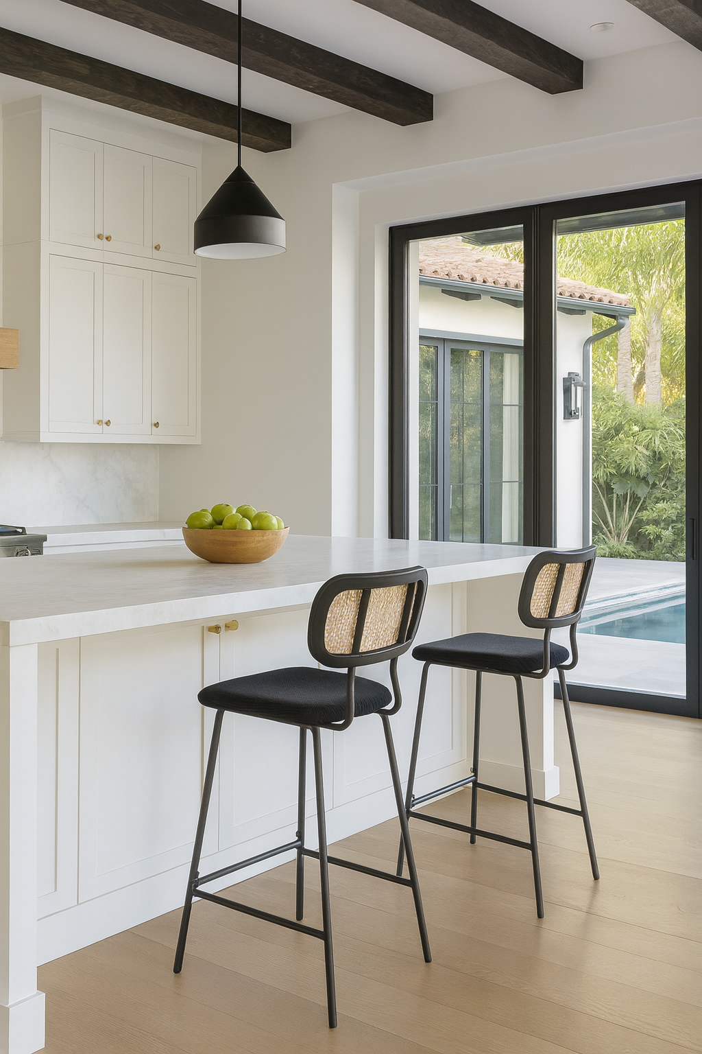 Nosara - Silla de bar Lot2 - Pana/Ratán/Metal/Madera - Negro