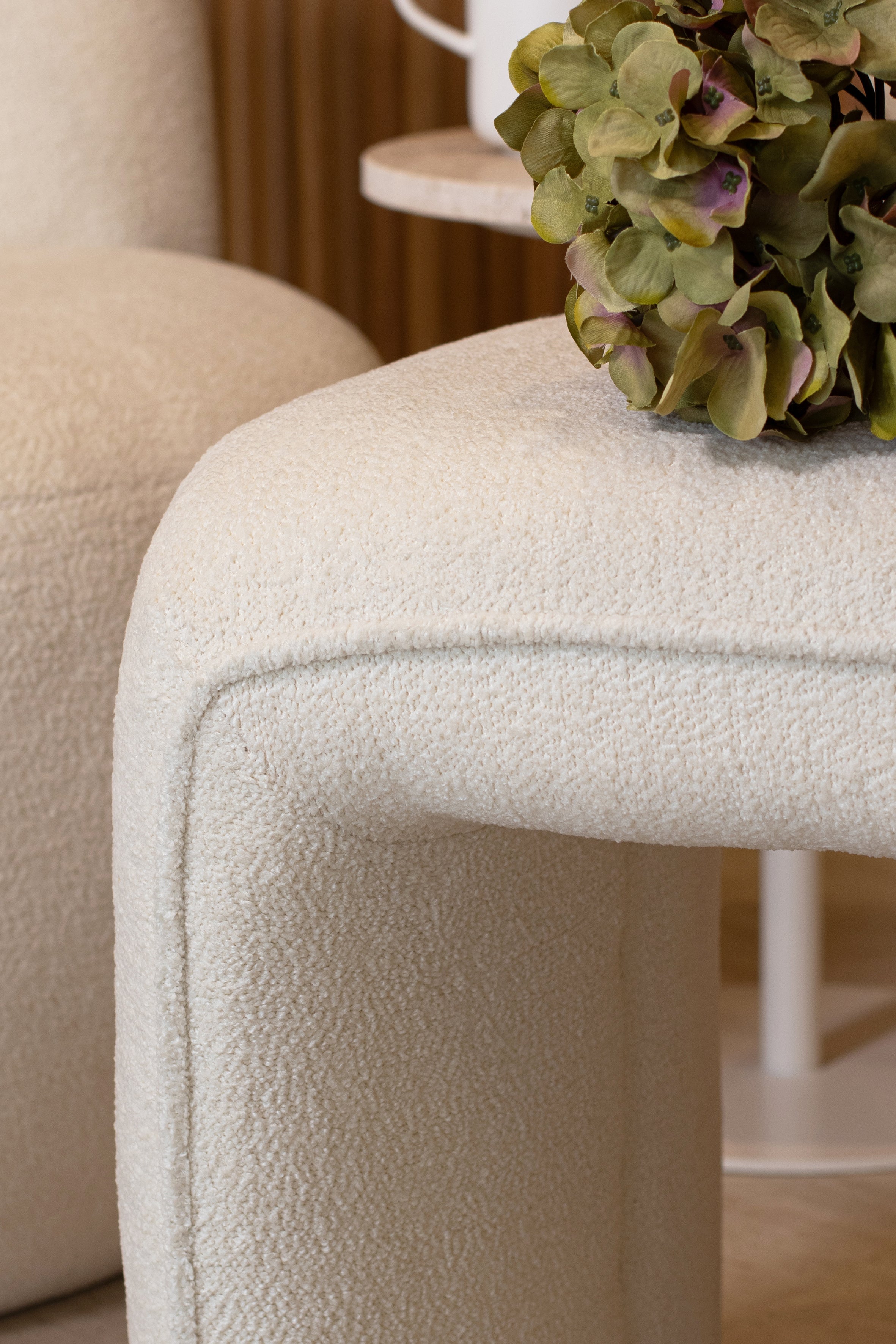 Malo - Bench - Boucle Fabric - Ecru