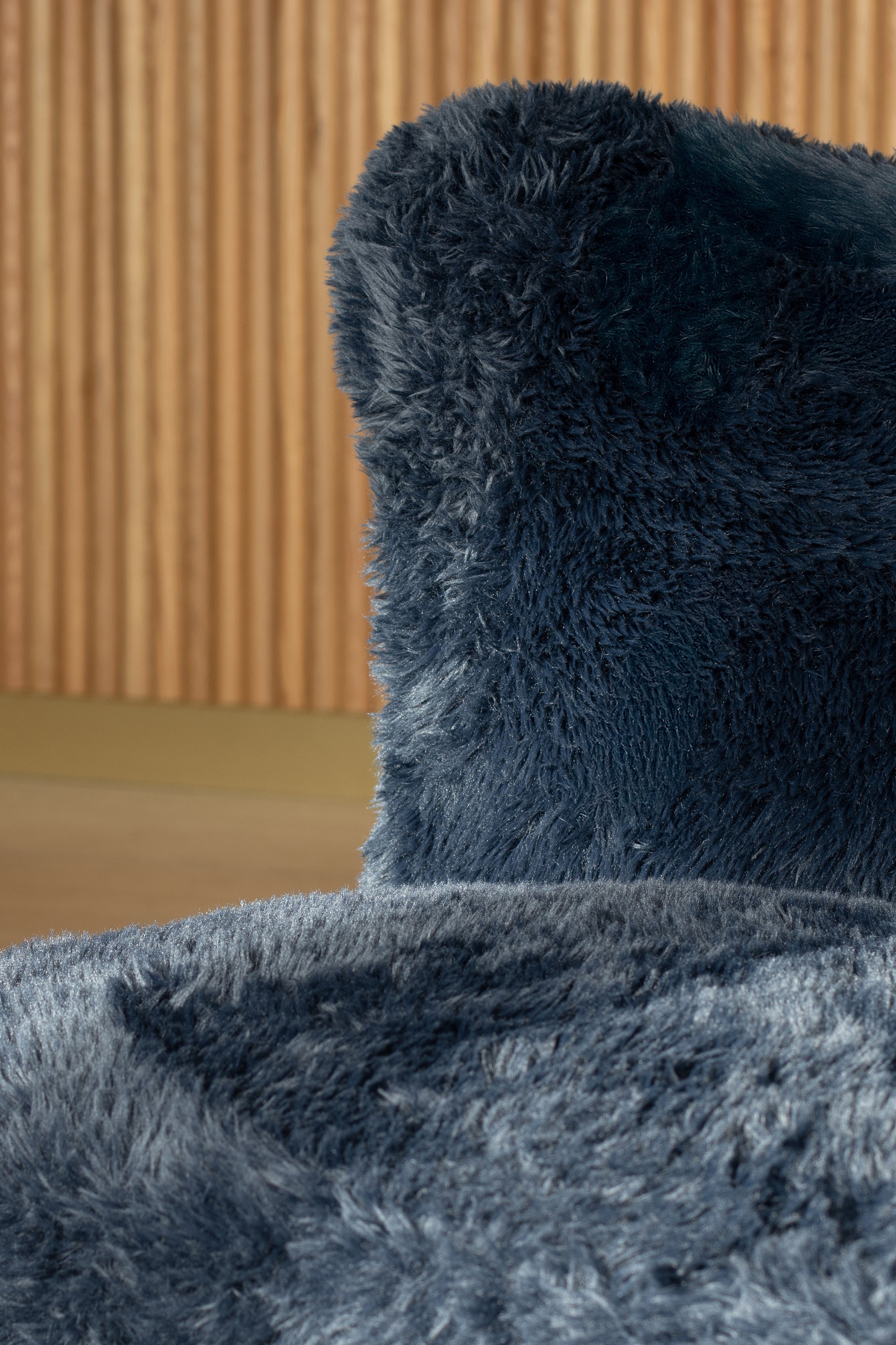 Artic - Fauteuil - Fourrure/Bois - Noir/Bleu