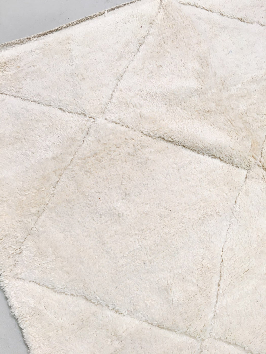 Berber Beni Ouarain Rug 3.02 × 2.12 m