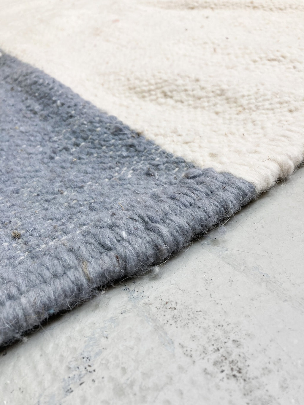 Moroccan Berber Kilim 3.30 × 2.20 m