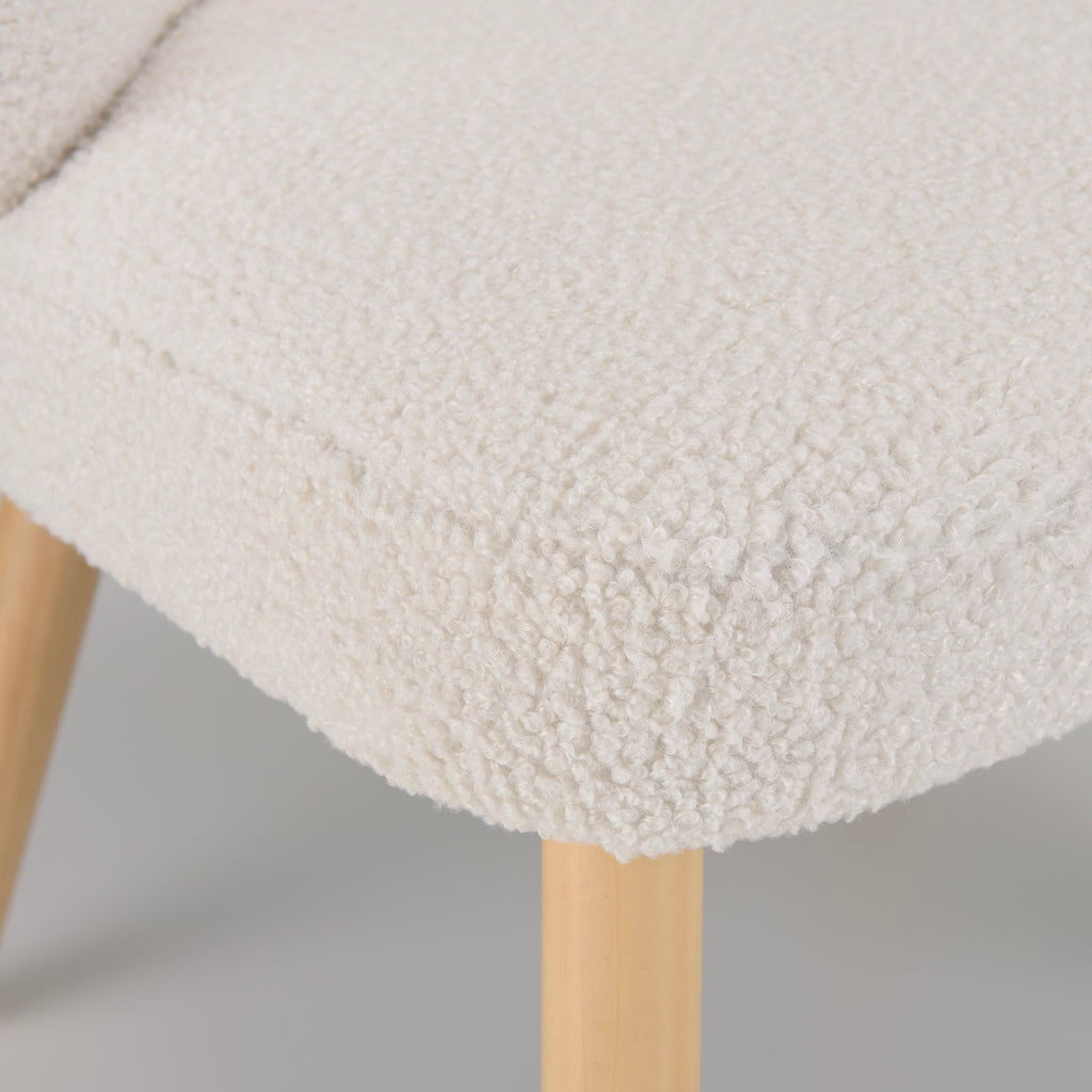 Agathe – Sessel – Weiß