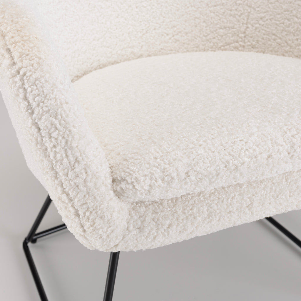 Agathe – Sessel – Weiß