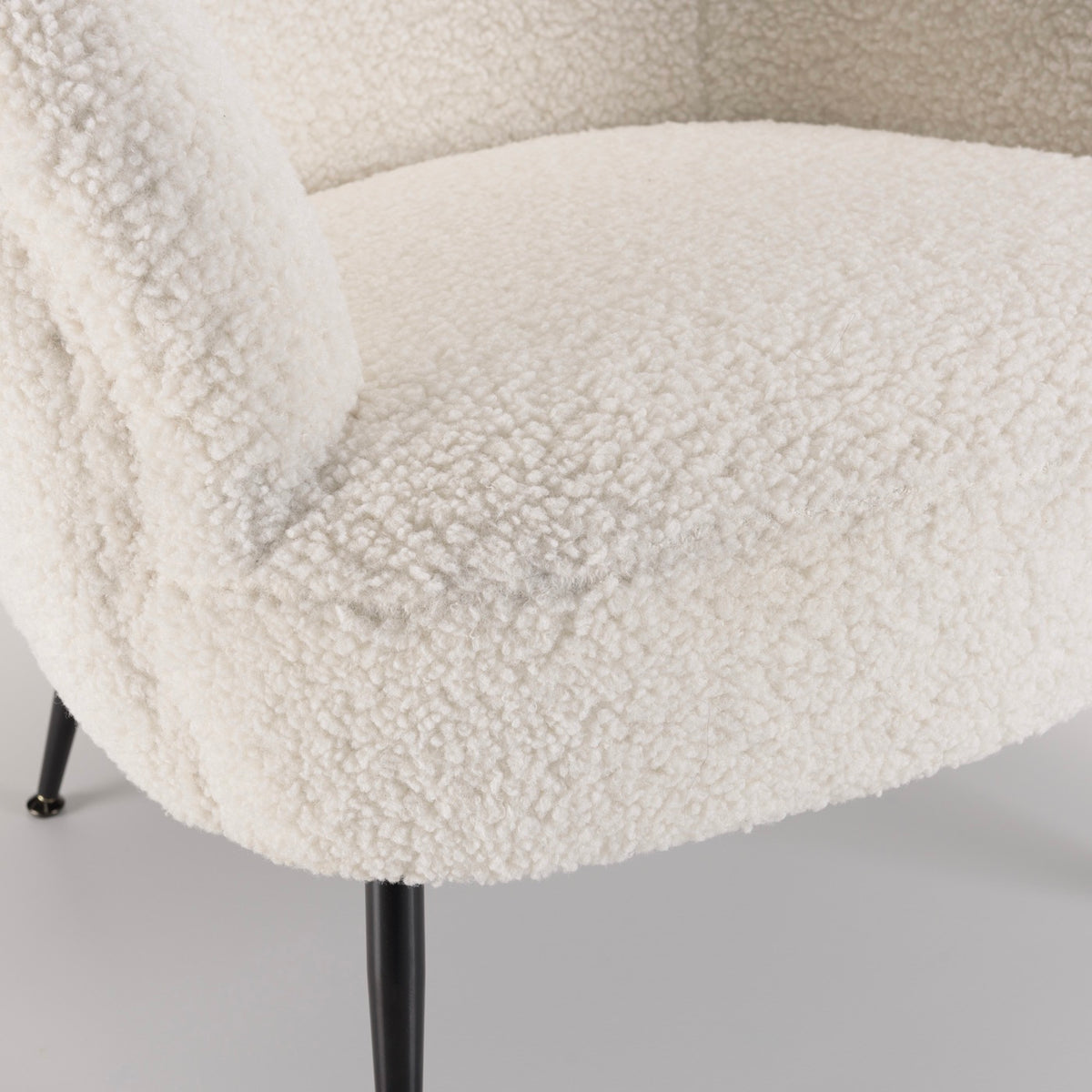 Agathe – Sessel – Weiß
