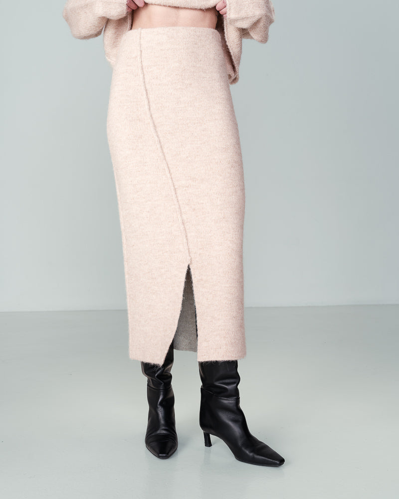 BEIGE NEDERDEL NASTIA BEIGE