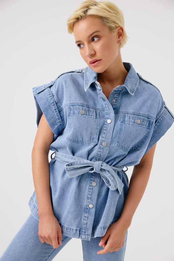 Veste Assiya