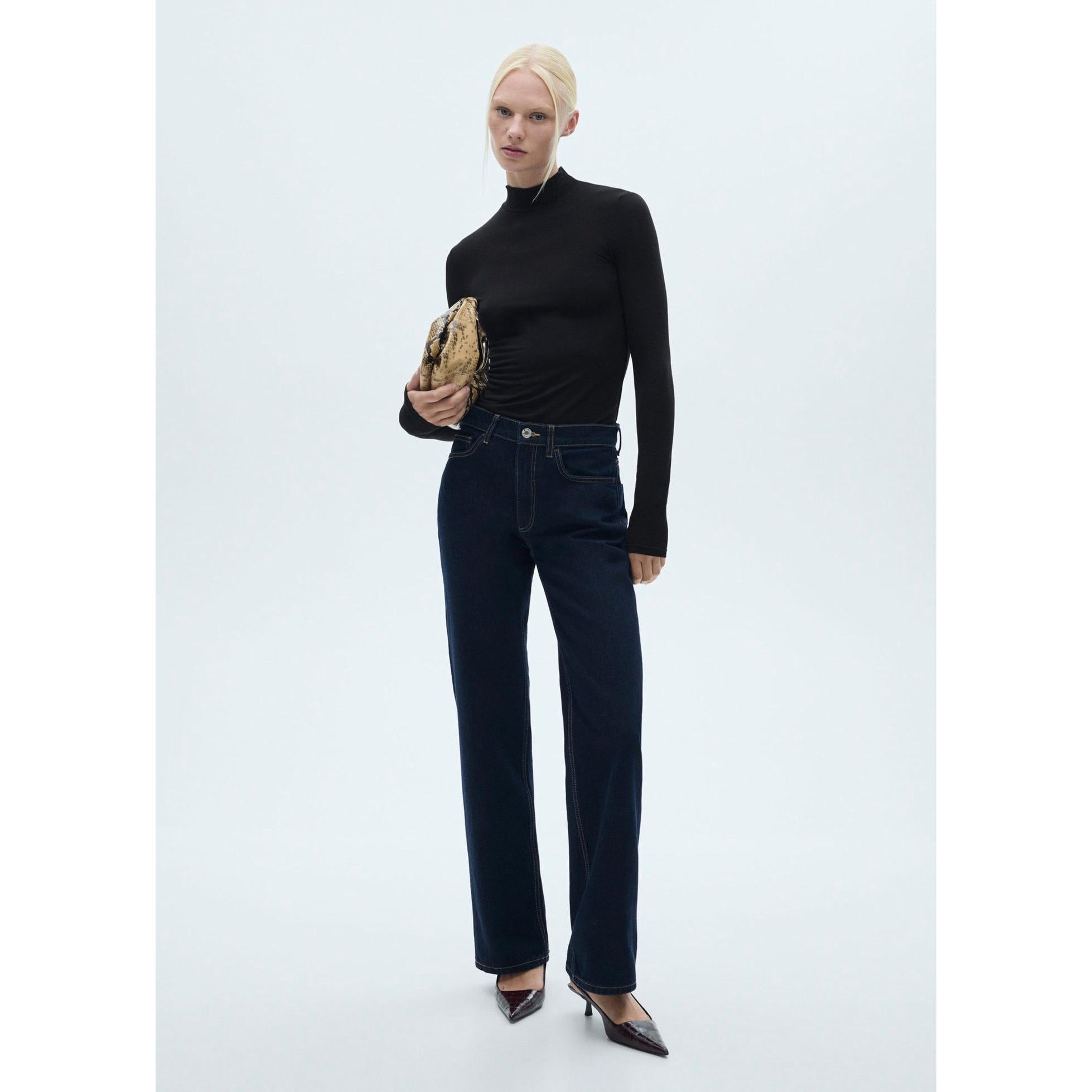 Camiseta De Cuello Alto - Black