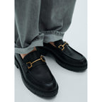 Mocasines Cuero Detalle Metálico - Black
