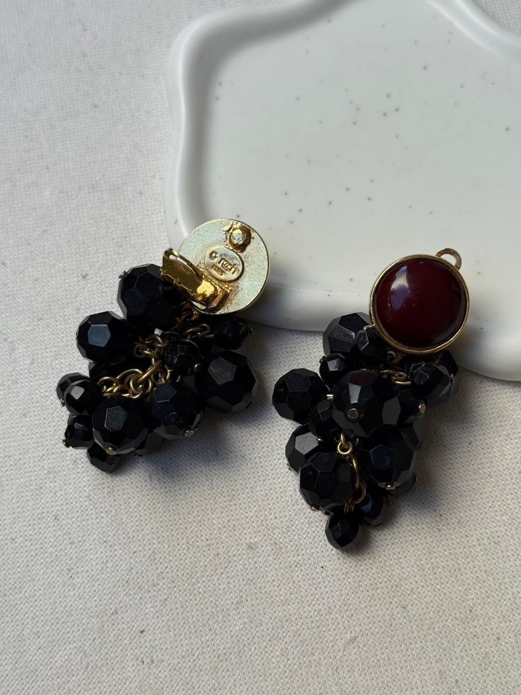 Pendientes Georges Rech Vintage - Racimos Negros Y Cabujones Burdeos