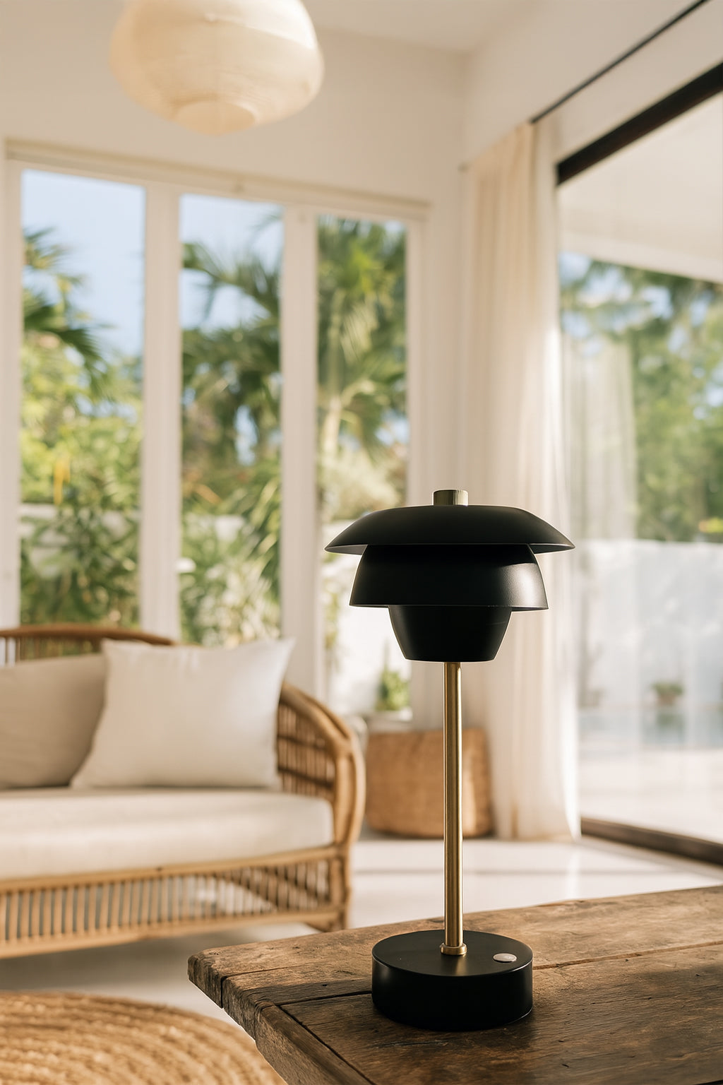 Moxy - Lampe A Poser Design Rechargeable - Noir Et Doré