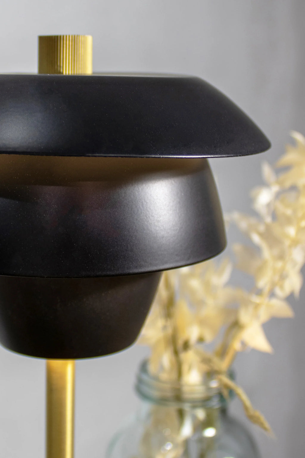 Moxy - Lampe A Poser Design Rechargeable - Noir Et Doré