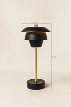Lámpara de mesa Moxy de metal negro