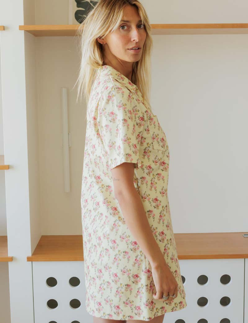 Gelbes Blumenkleid Monett