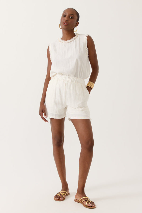 Short Laurine