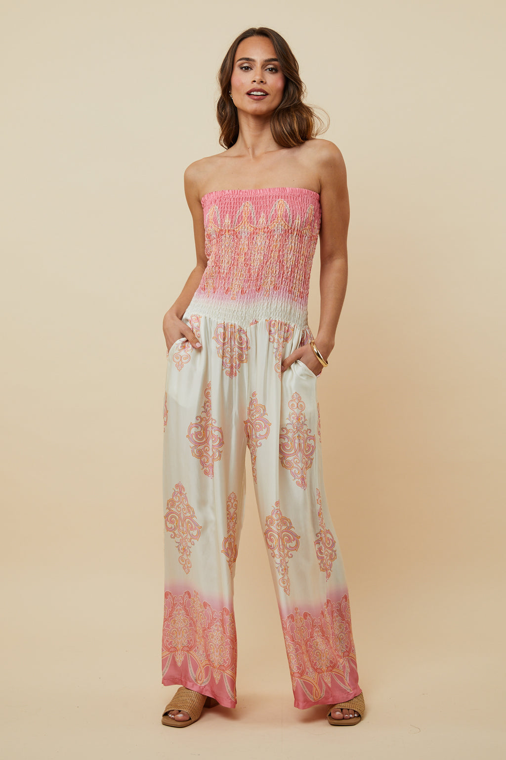 Mono - Coral