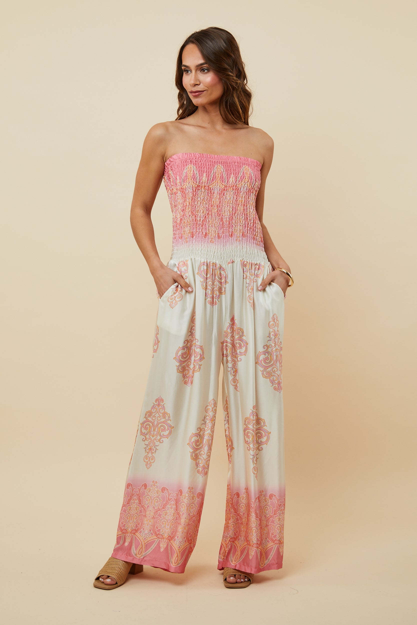 Mono - Coral