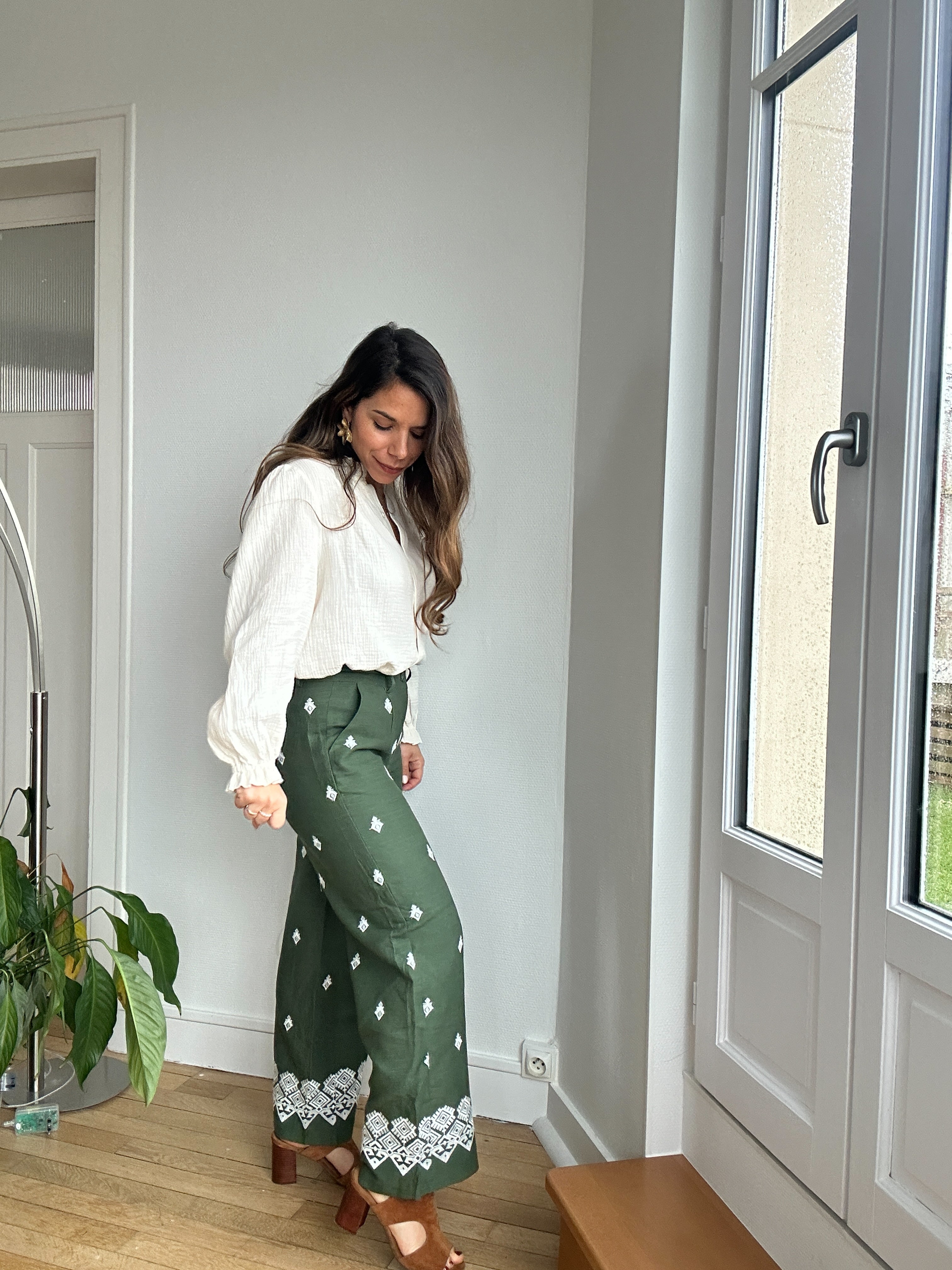 Lola Khaki Fluid Pants