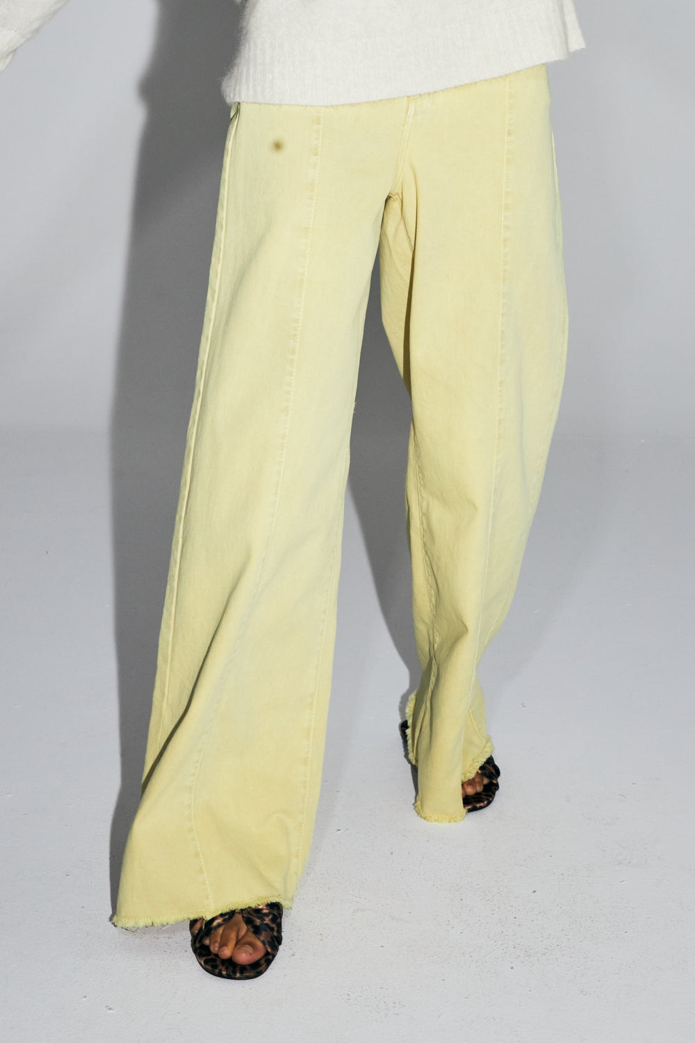Le Denim Swiggy Palazzo Yellow Fabriqué Au Portugal