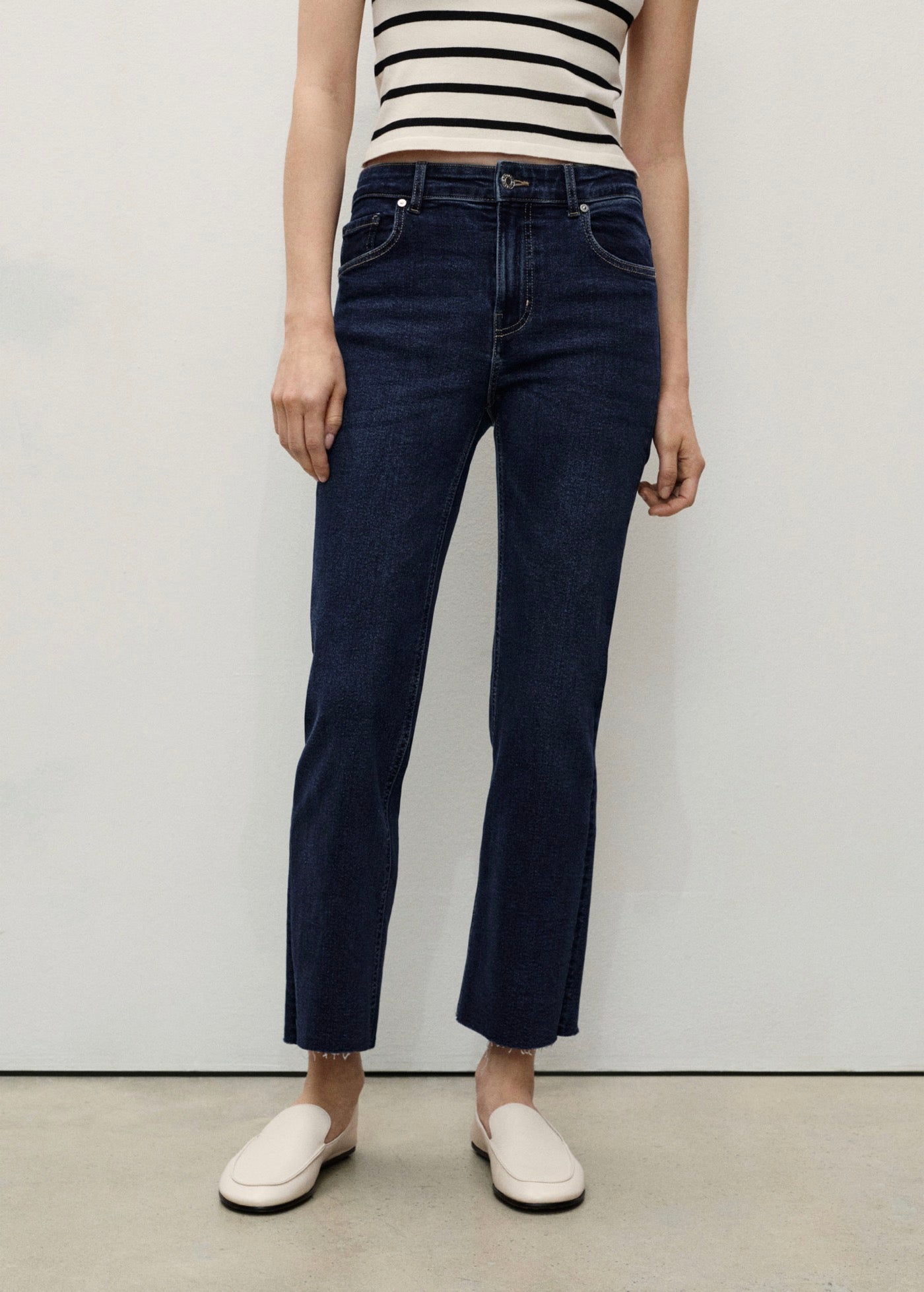 Jean Sienna Flare Crop - Dark Blue