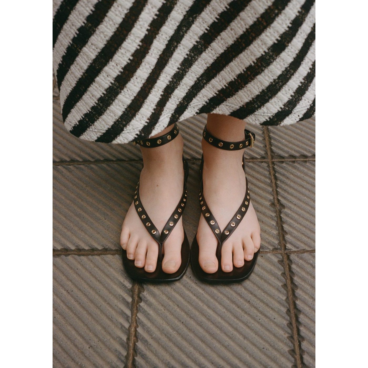 Eye Sandals - Black
