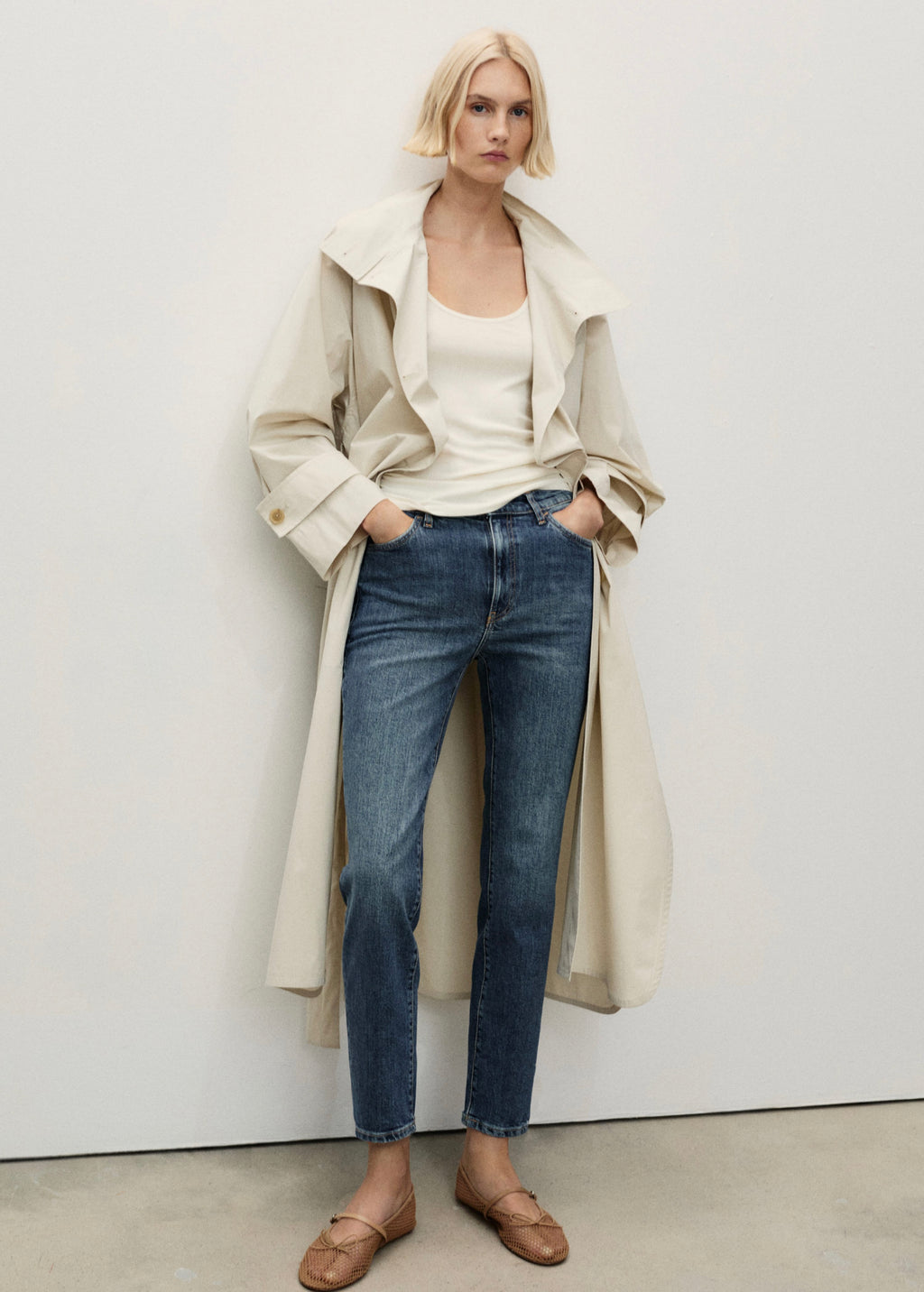 Jean Claudia Slim Crop - Dark Blue