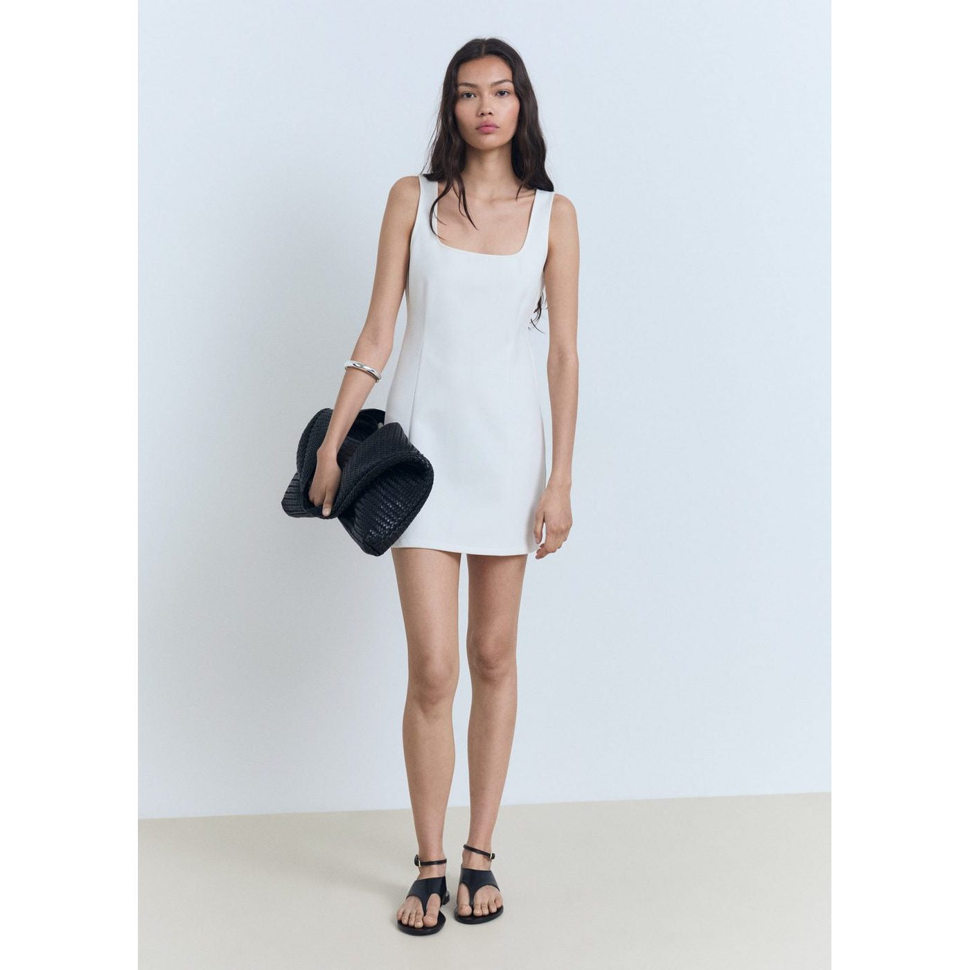 Robe Courte Bretelles Larges