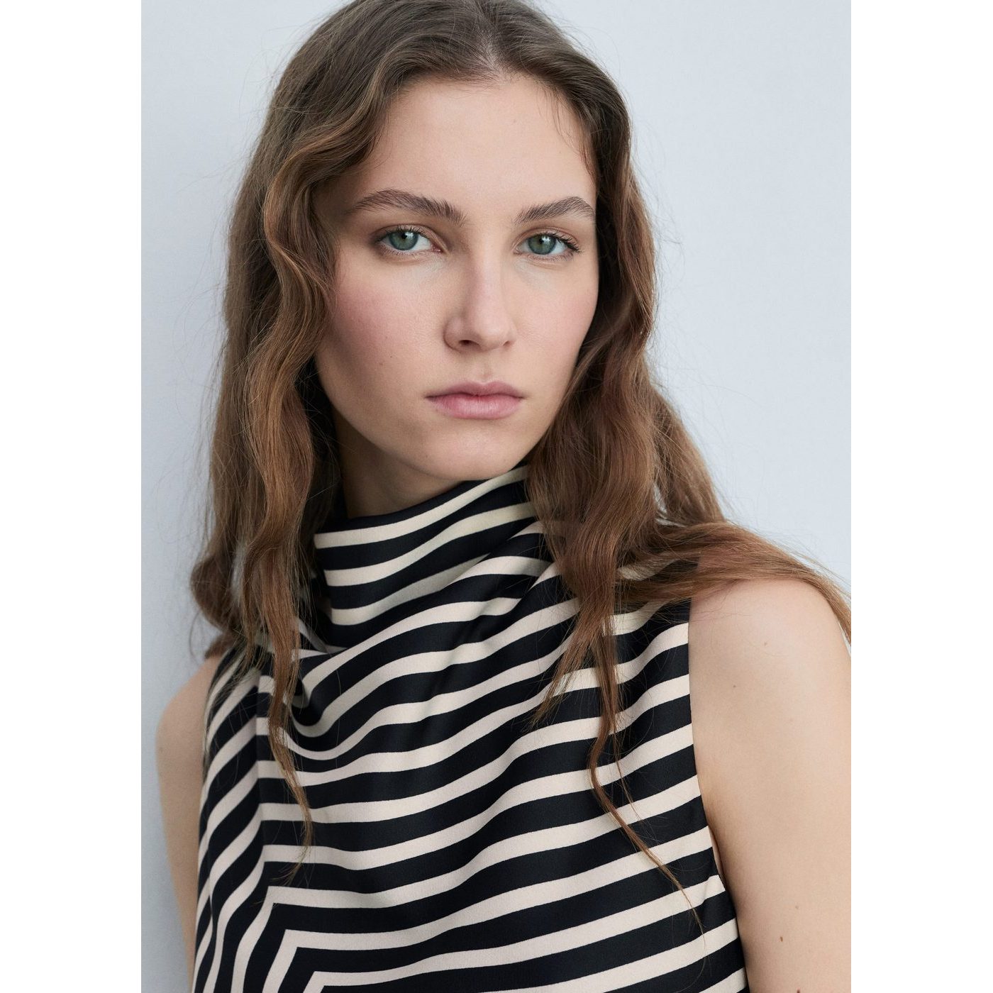 Robe Dunia - Black