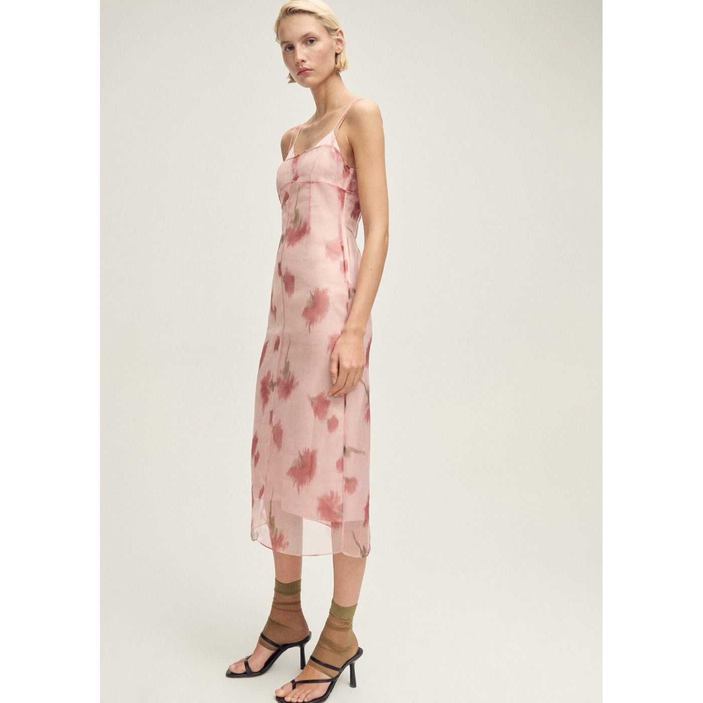 Sasi Dress - Pastel Pink