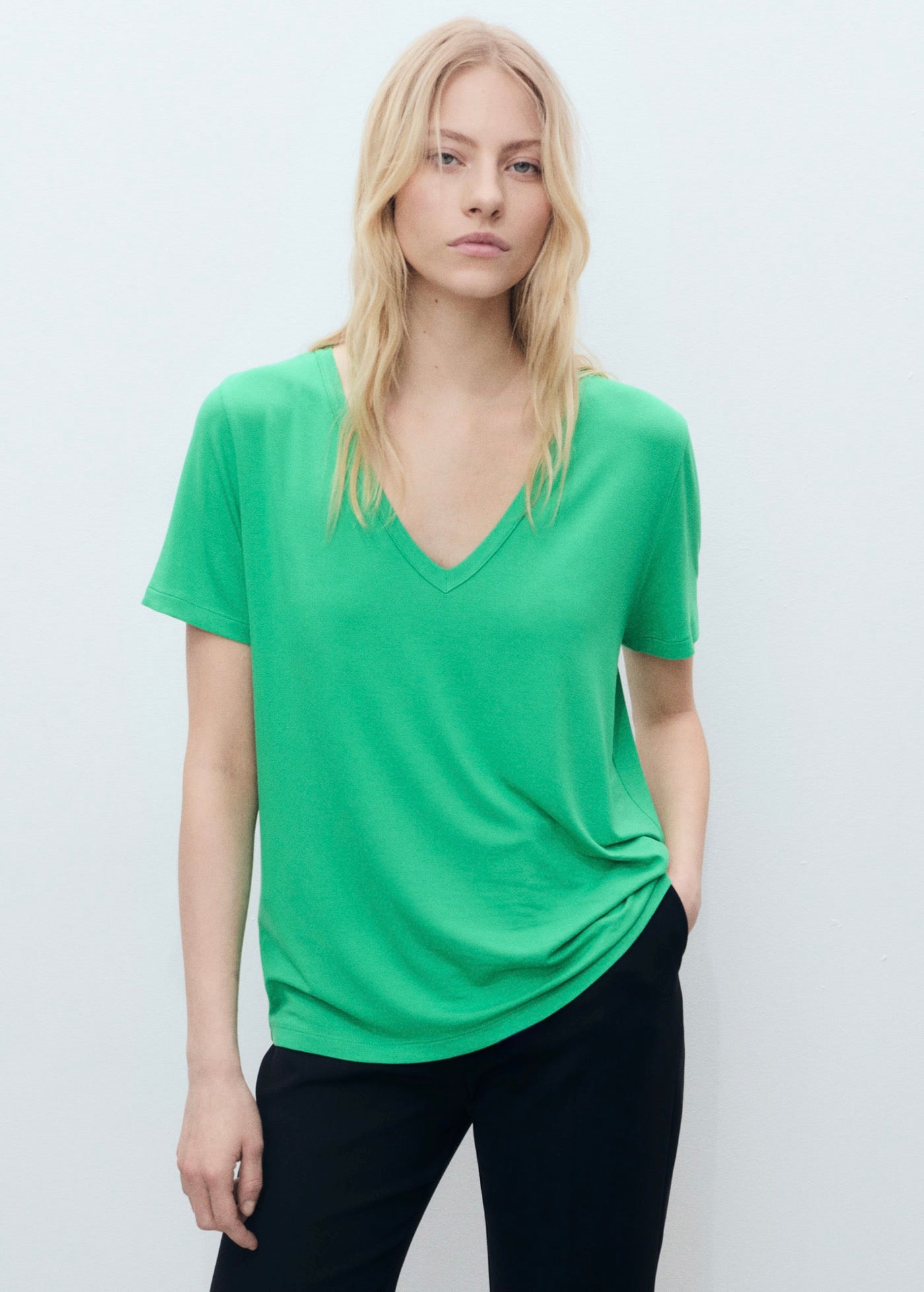 T-Shirt Col En V - Green