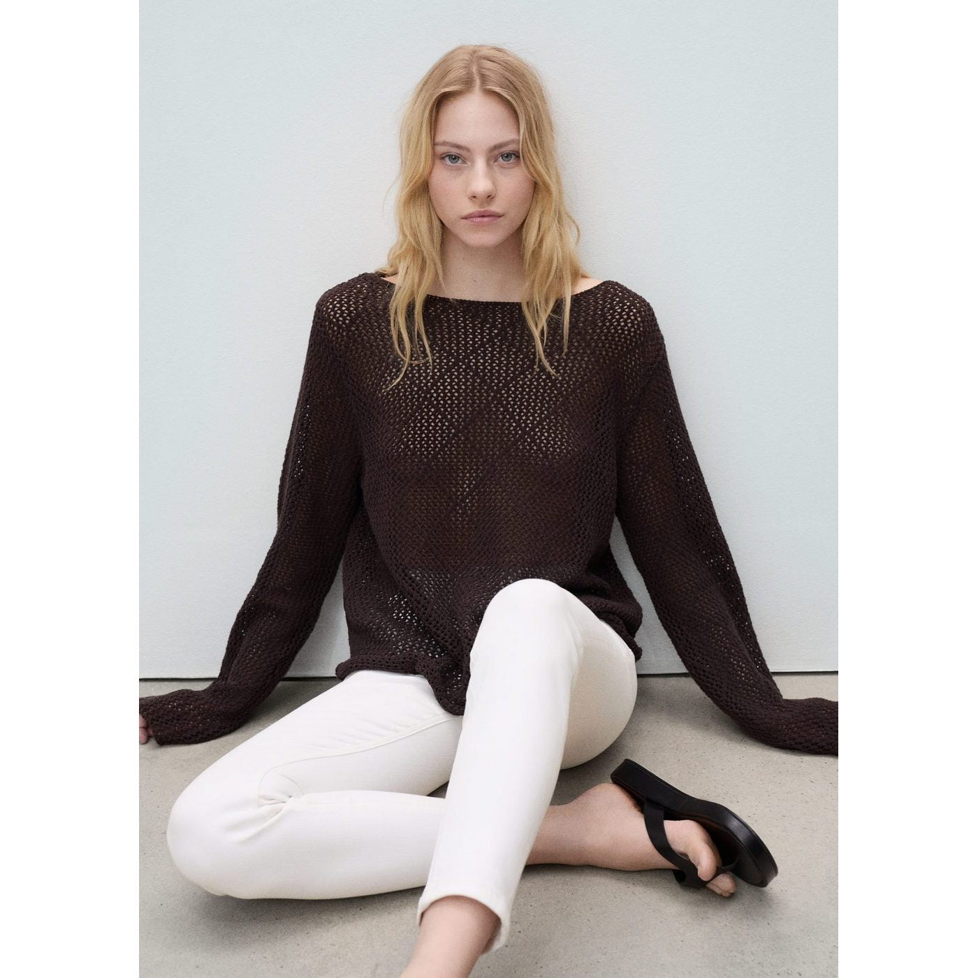 Jean Newisa - White