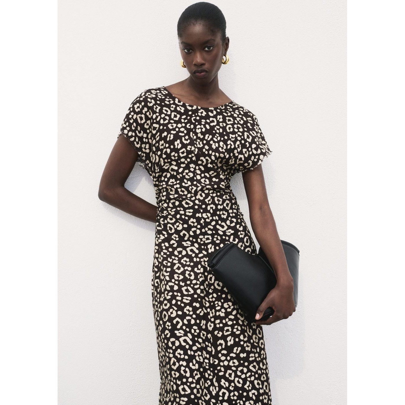 Robe Scoop - Black